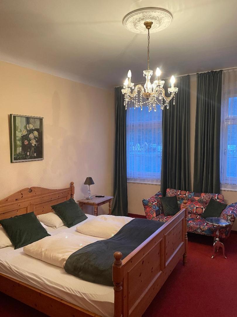 Hotel Zum Goldenen Loewen Sankt Goar Exteriör bild