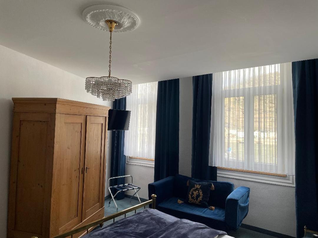 Hotel Zum Goldenen Loewen Sankt Goar Rum bild